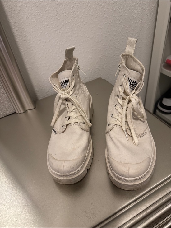Palladium Shoes - Palladium Women's White Canvas High-Top Sneakers